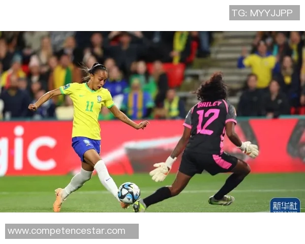 世界杯预选赛精彩纷呈各国球队争夺晋级名额激战正酣