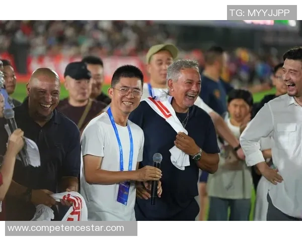 高清足球明星图片尽显魅力爱你足球的热情与梦想